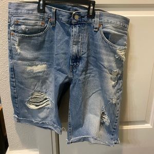 Men’s Levi’s denim shorts
